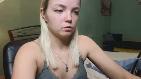 Snapshot of lilieanori chatting on March 7, 2025, 8:11 pm Lilie online show from March 7, 2025, 8:11 pm