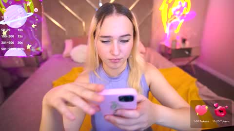 Snapshot of lilielfie chatting on November 7, 2025, 1:55 pm lilielfie online show from November 7, 2025, 1:55 pm