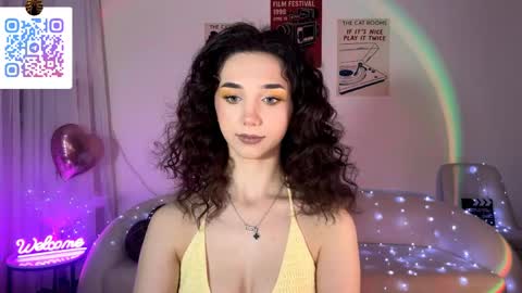 Lina online show from May 10, 2026, 10:26 pm