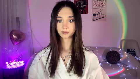 Lina online show from May 22, 2026, 10:15 pm