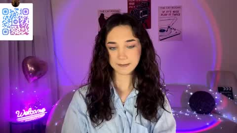 Lina online show from May 25, 2026, 10:27 pm