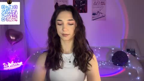 Lina online show from May 26, 2026, 10:39 pm