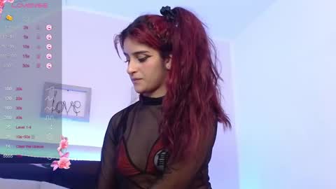Lilith Savett online show from December 18, 2024, 3:55 pm