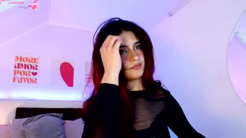 Lilith Savett online show from May 27, 2026, 4:04 pm