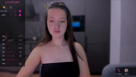             ...  online show from November 10, 2025, 3:22 pm