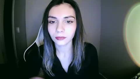 Snapshot of lilirose_x chatting on December 21, 2024, 1:32 pm lilirose online show from December 21, 2024, 1:32 pm