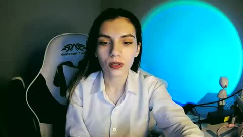 Snapshot of lilirose_x chatting on December 22, 2024, 5:42 pm lilirose online show from December 22, 2024, 5:42 pm