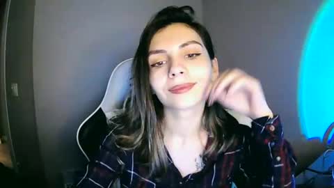 Snapshot of lilirose_x chatting on December 23, 2024, 8:36 pm lilirose online show from December 23, 2024, 8:36 pm