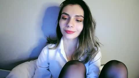 Snapshot of lilirose_x chatting on January 4, 2025, 12:59 am lilirose online show from January 4, 2025, 12:59 am