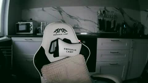 Snapshot of lilirose_x chatting on January 24, 2025, 1:47 pm lilirose online show from January 24, 2025, 1:47 pm