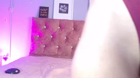 lilirousee online show from July 2, 2026, 7:09 pm