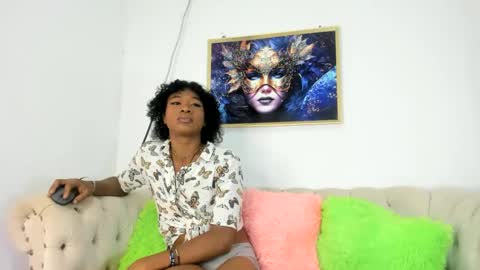 lilit2005_ online show from February 17, 2025, 6:37 pm