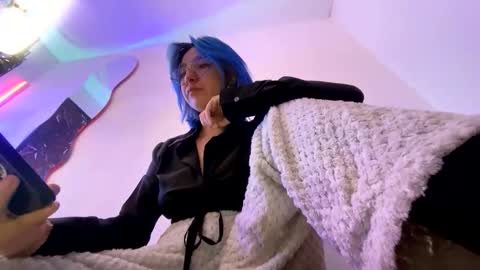 Lilith  online show from May 26, 2026, 5:58 am