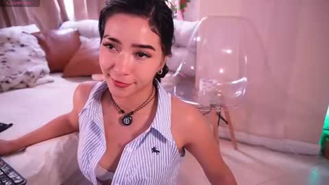 Lilith Rosse online show from July 30, 2026, 8:19 pm