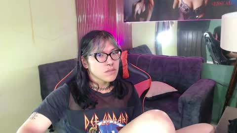 lilith  online show from May 4, 2026, 11:28 am