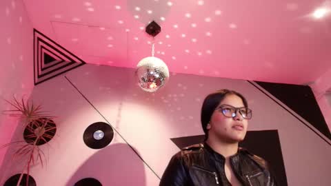 Snapshot of lilith_black_1 chatting on October 22, 2025, 11:21 am Lilith and Khloe  online show from October 22, 2025, 11:21 am