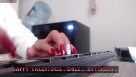 Laura lopez online show from February 20, 2025, 2:02 pm