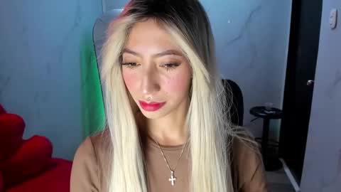 Snapshot of lilith_cooper20 chatting on October 22, 2025, 10:20 pm lilith cooper20 online show from October 22, 2025, 10:20 pm