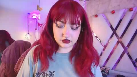   online show from December 19, 2025, 7:43 pm