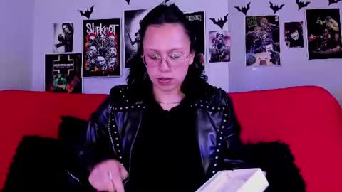 MISTRESS LILITH online show from June 13, 2026, 3:21 pm