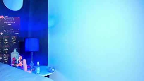 Snapshot of lilith_dh chatting on February 7, 2025, 8:53 pm Lili online show from February 7, 2025, 8:53 pm