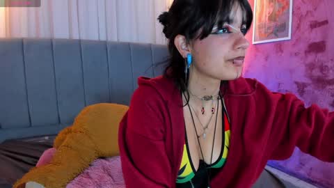 lilith_hart_ online show from February 4, 2025, 1:13 am