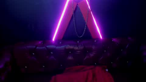 Snapshot of lilith_levonee_ chatting on December 7, 2024, 3:14 am Lilith online show from December 7, 2024, 3:14 am