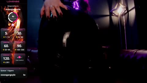 Snapshot of lilith_levonee_ chatting on December 24, 2024, 3:16 am Lilith online show from December 24, 2024, 3:16 am