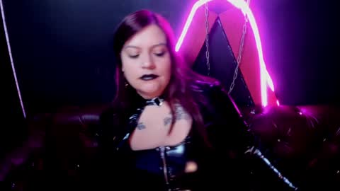 Snapshot of lilith_levonee_ chatting on January 15, 2025, 5:50 am Lilith online show from January 15, 2025, 5:50 am