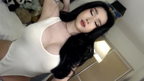 QUEEN LILITH BORBON online show from February 15, 2026, 1:41 pm
