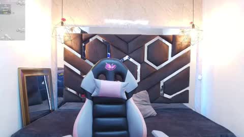  Lilith   online show from October 23, 2025, 11:42 am