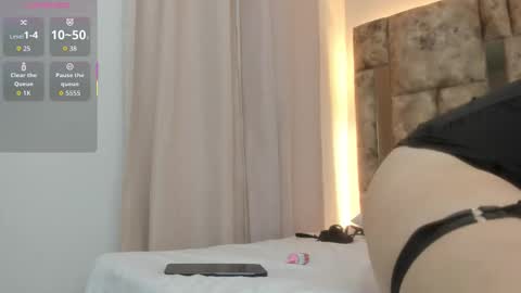 Lilith Parker online show from February 3, 2026, 2:53 am