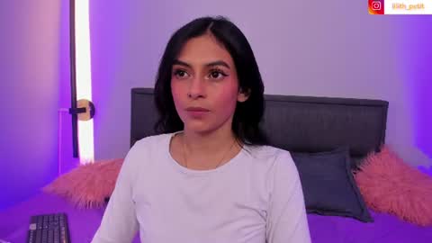 Lili petit  online show from July 18, 2026, 1:26 pm