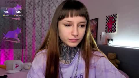 lilith_poison online show from December 14, 2025, 6:12 pm