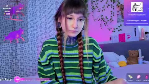 lilith_poison online show from April 30, 2026, 6:14 pm