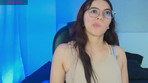 Snapshot of lilith_rose6 chatting on October 21, 2025, 3:24 pm Lilith  online show from October 21, 2025, 3:24 pm