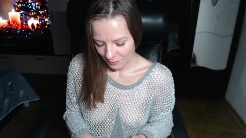 lilith small21 online show from December 16, 2024, 9:24 am