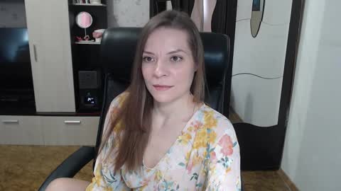 lilith small21 online show from March 8, 2026, 9:24 am