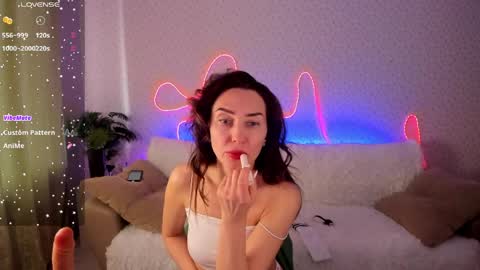 Snapshot of lilith_sora chatting on April 5, 2026, 7:27 am Lilith online show from April 5, 2026, 7:27 am
