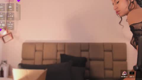 Snapshot of lilith_vael chatting on September 24, 2025, 12:08 pm    online show from September 24, 2025, 12:08 pm