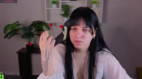 lilith_wholsh online show from February 5, 2026, 9:25 am