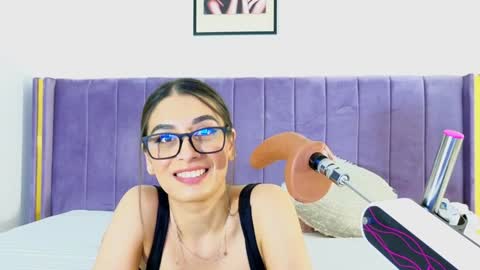 Snapshot of lilithcapri777 chatting on January 13, 2025, 2:11 pm Lily online show from January 13, 2025, 2:11 pm