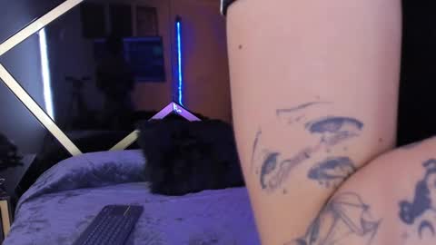 Lilith online show from December 5, 2024, 11:51 pm
