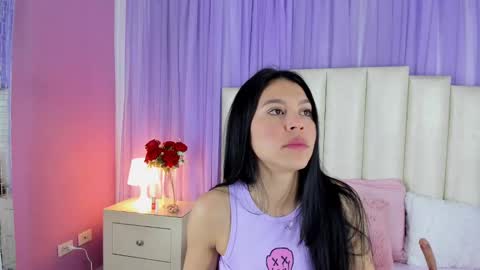 Snapshot of lilithmars69 chatting on December 18, 2024, 4:20 am Lilith  online show from December 18, 2024, 4:20 am