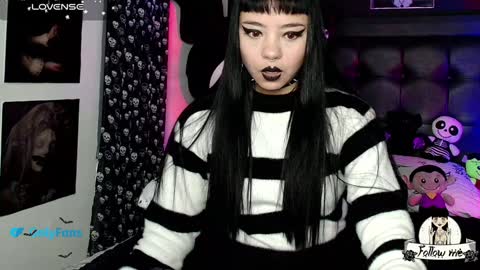   online show from January 22, 2025, 9:10 pm