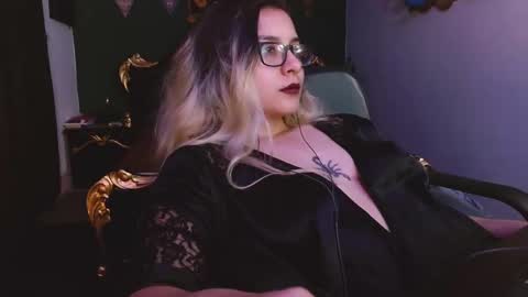 lilithmystic01 online show from March 8, 2025, 1:57 pm