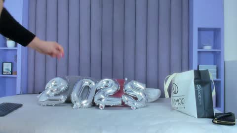 lilithsmith__ online show from December 31, 2024, 11:42 am