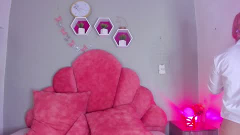 lilithsmith__ online show from January 11, 2025, 2:36 pm