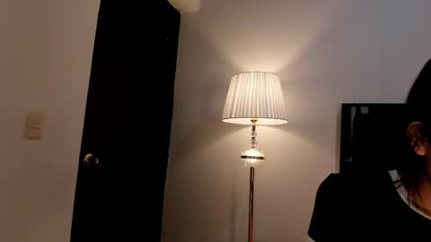 Snapshot of lilithteeen chatting on February 24, 2026, 7:17 am Lilith online show from February 24, 2026, 7:17 am