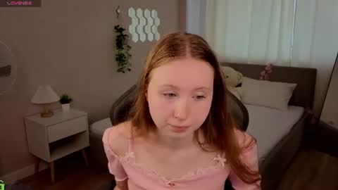 Snapshot of lilitiny chatting on July 18, 2026, 2:27 am Lili Tiny GMT2 3-10AM MonTueWedThuSat online show from July 18, 2026, 2:27 am